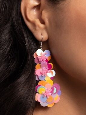 NWT Beaded Bouquet Multicolor Floral Earrings